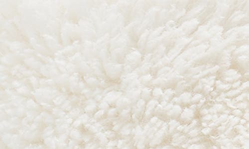 Ugg(r) Corben Faux Fur Throw Blanket In White