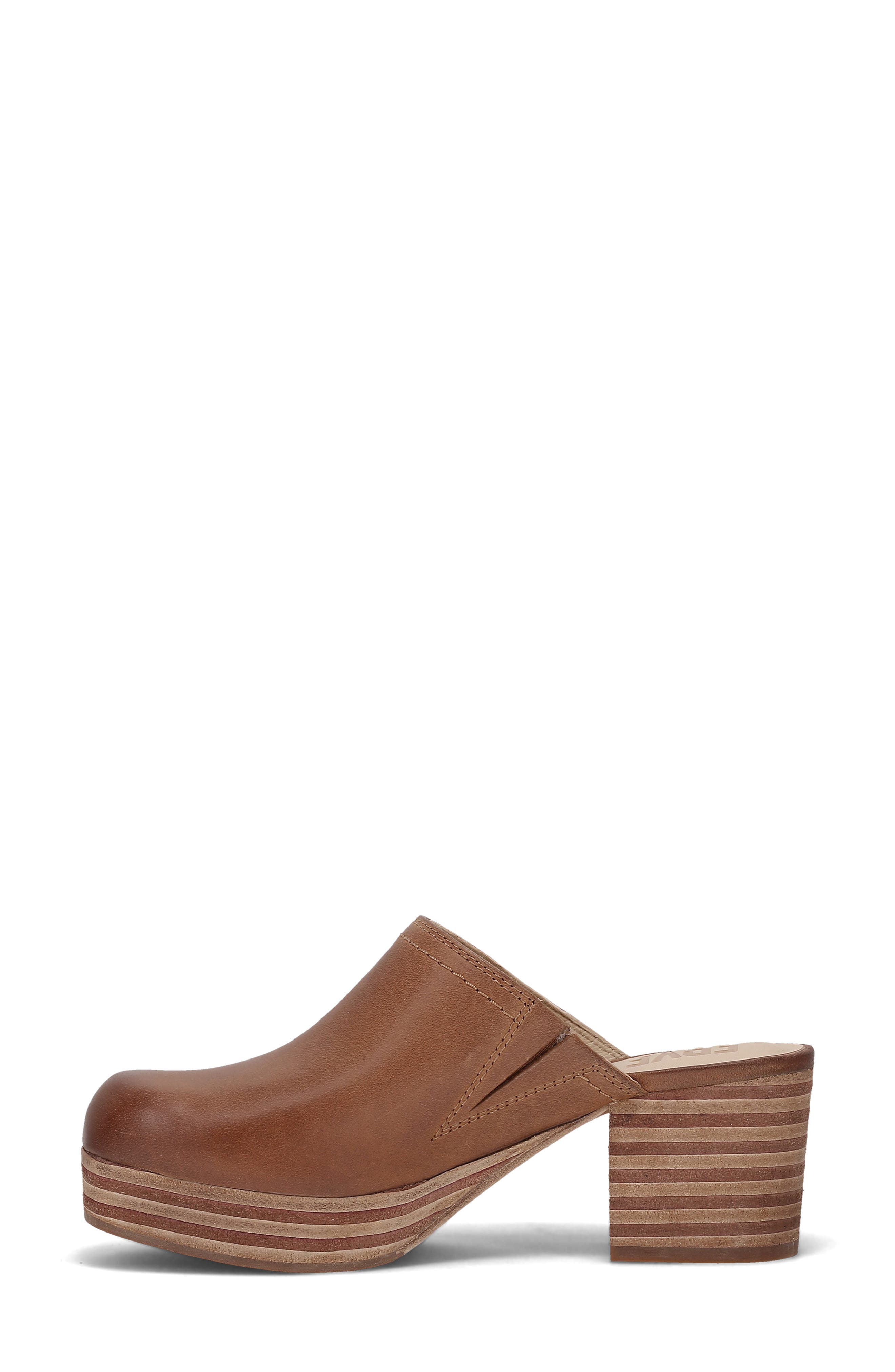 Frye Campus Leather Clog, Alternate, color, Saddle