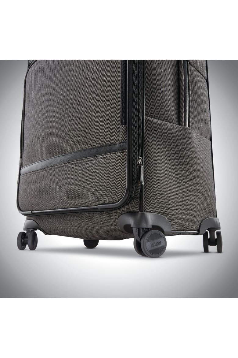Herringbone Deluxe Extended Journey Expandable 29" Large Checked Spinner Luggage, Alternate, color, Black Herringbone