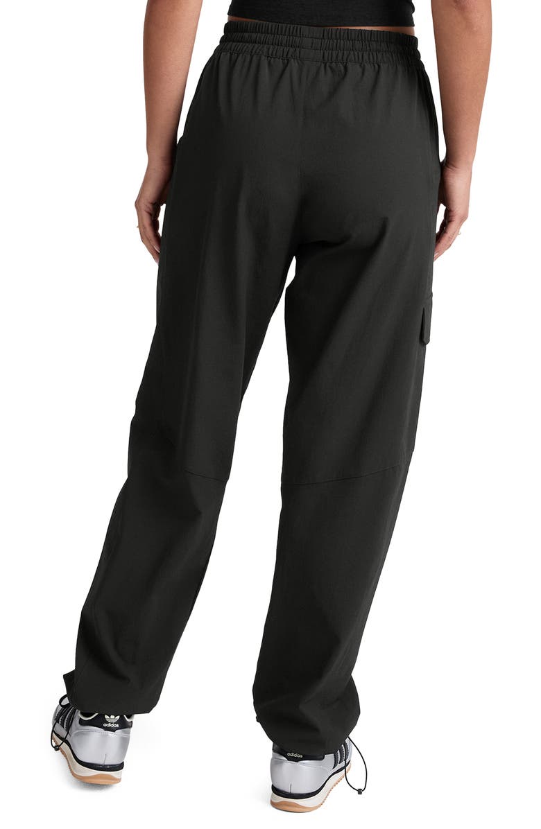 Beyond Yoga Peak Pants, Alternate, color, Black