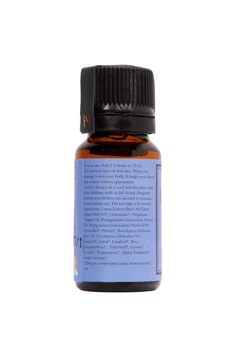 Be Well Herbal Clarifying Essential Oil Blend, Alternate, color, Pale Gold