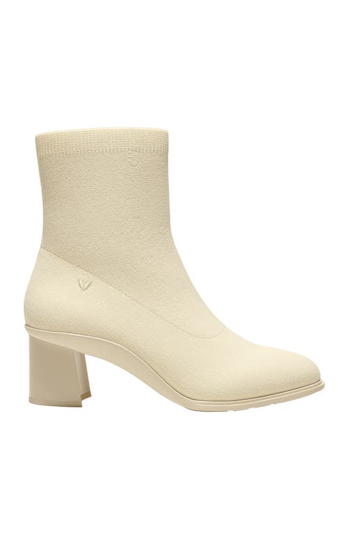 Vivaia Almond-toe Running Heel Boots In White