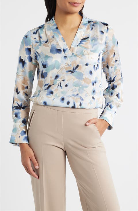 Blurred Floral Pleat Front V-Neck Top