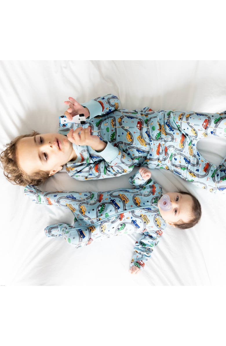 Norani Organic Cotton Zip Footie in Cars, Alternate, color, Cars