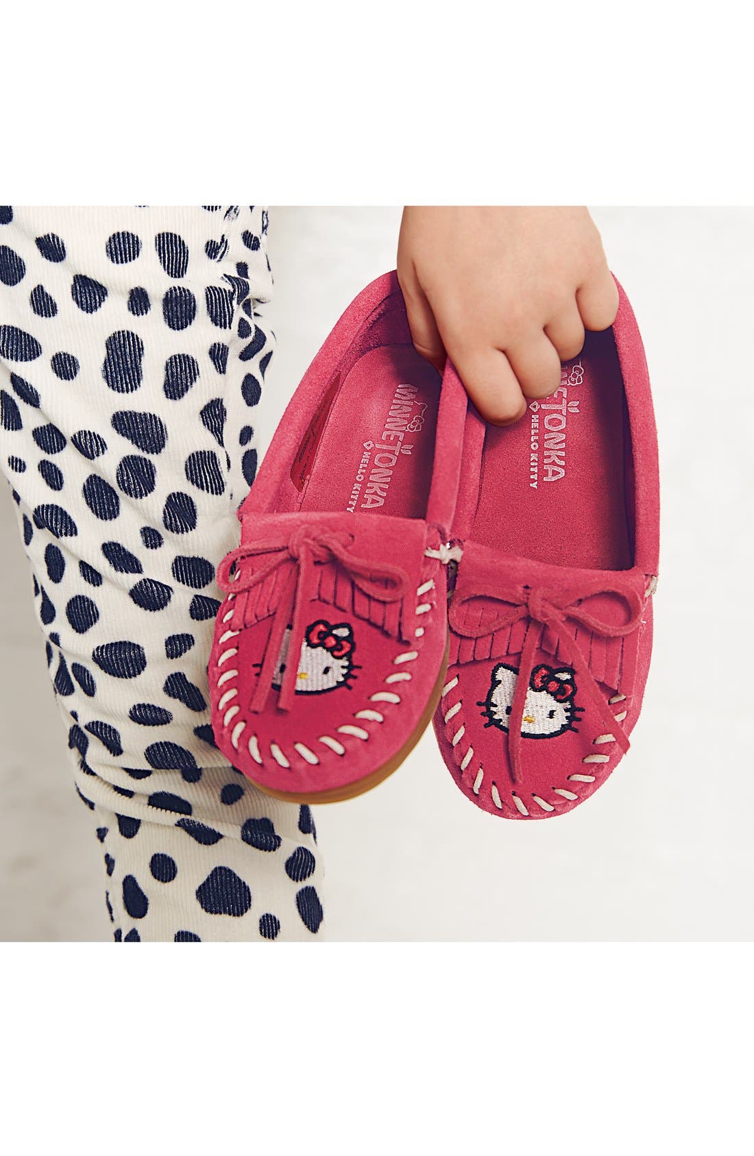 Minnetonka 'Hello Kitty<sup>®</sup> - Kilty' Moccasin, Alternate, color, 