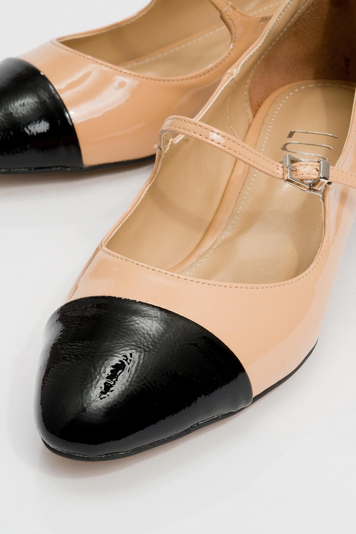 Uster Low Heel Mary Jane Pump, Alternate, color, Dark Beige Patent