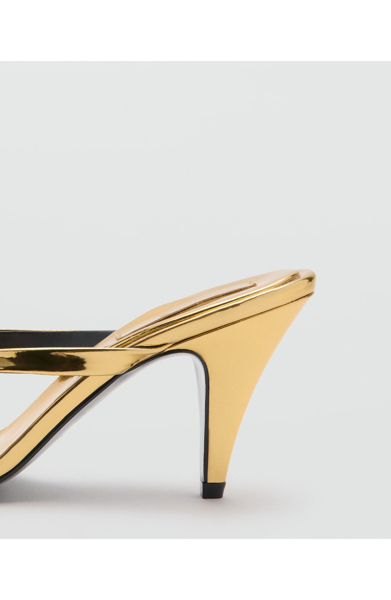 Funnel Heel Flip Flop, Alternate, color, GOLD