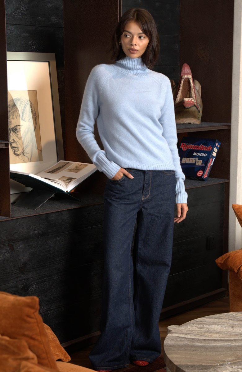 Italic Emma Cashmere Relaxed Turtleneck Sweater, Alternate, color, Airy Blue