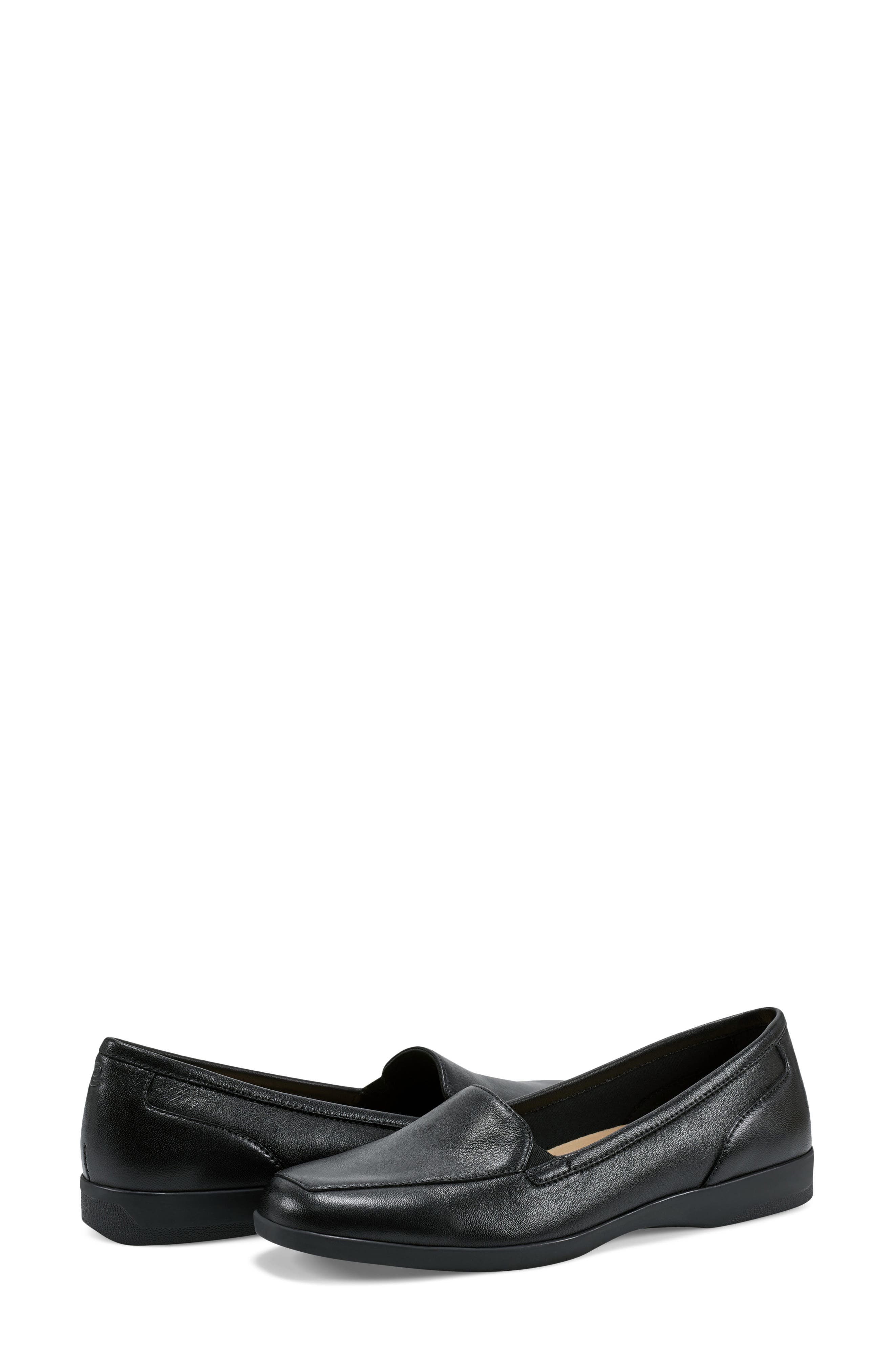 Easy Spirit Casual Moc Toe Flat, Alternate, color, Black Comb