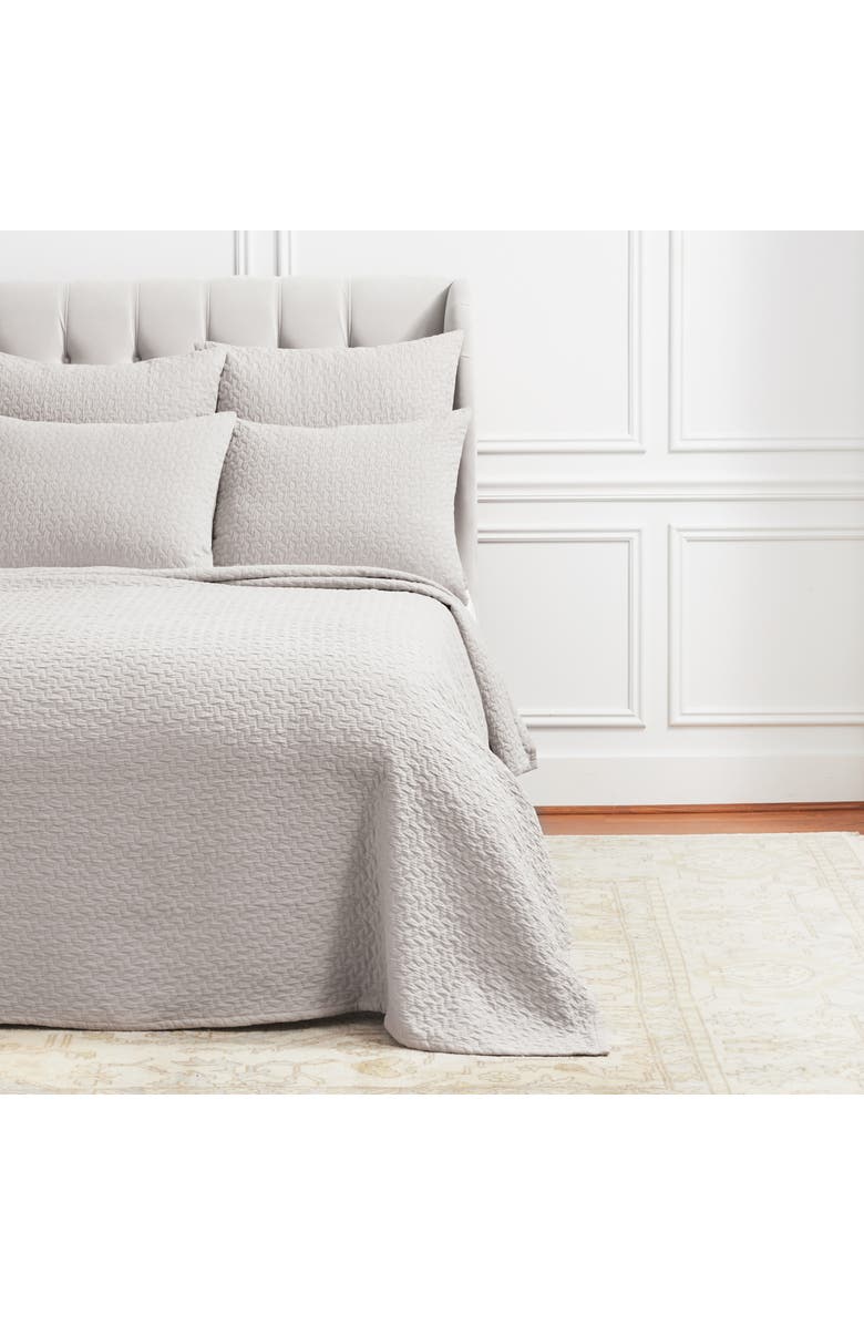 ELISABETH YORK Vance Oyster Silver 100% Cotton King Matelasse Bed Coverlet, Alternate, color, Silver