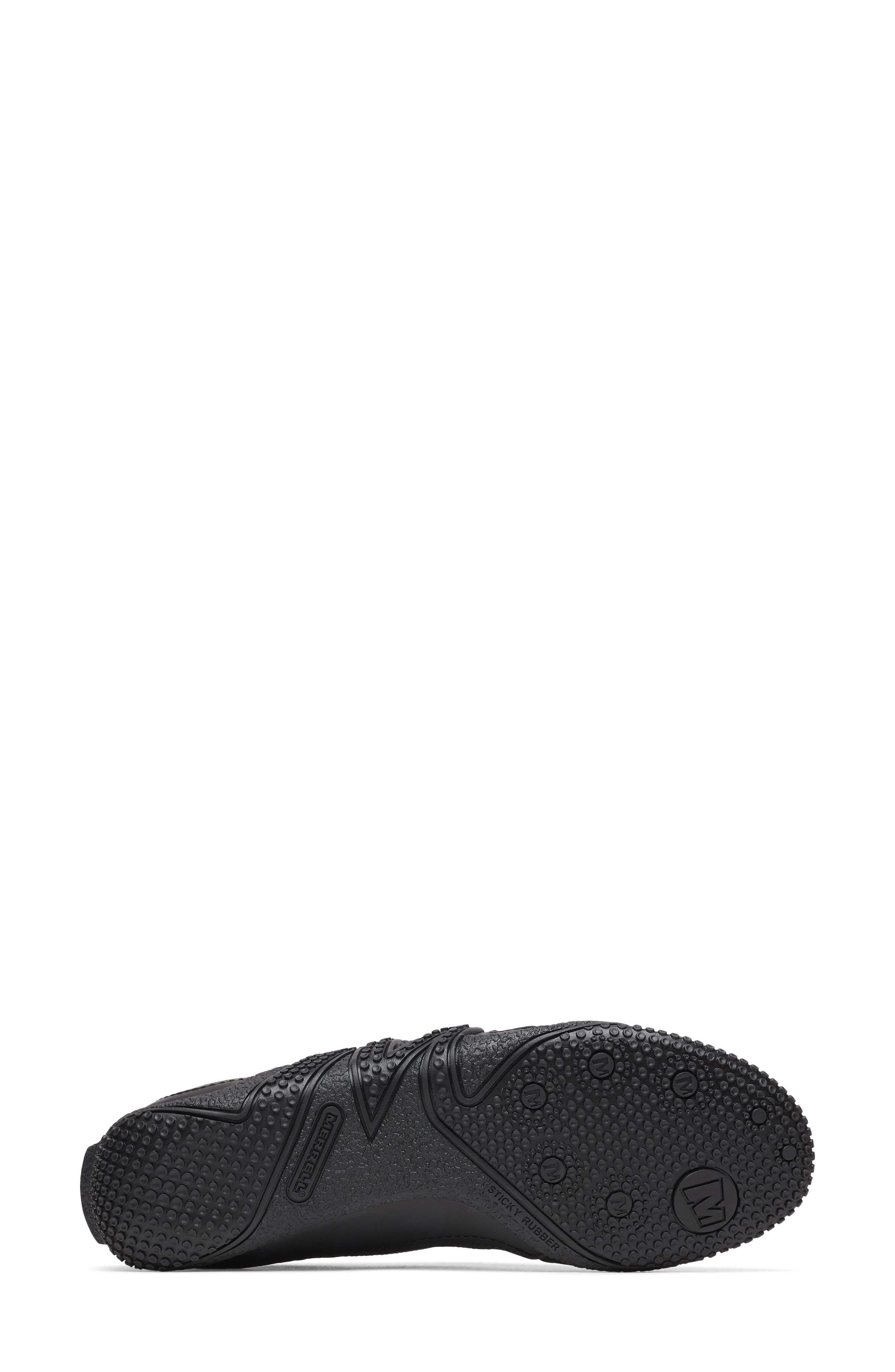 Relay Fly Zip SE Sneaker, Alternate, color, BLACK