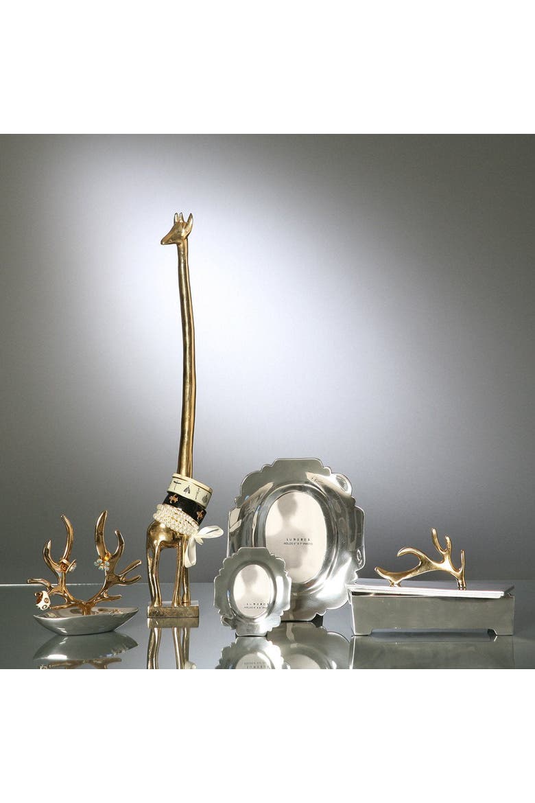 Giraffe, Alternate, color, Gold