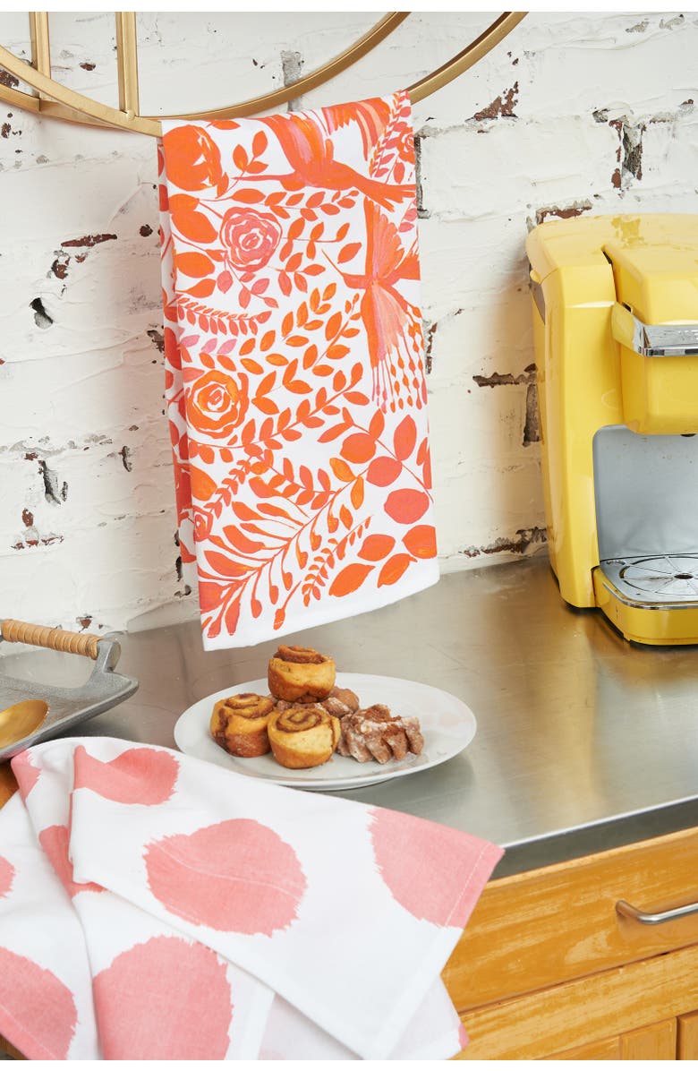 carol & frank Hibiscus Dot Towel, Alternate, color, Pink