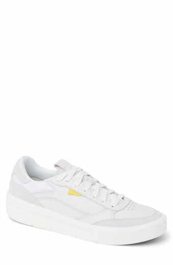 Reef Bom Dia Low Top Sneaker