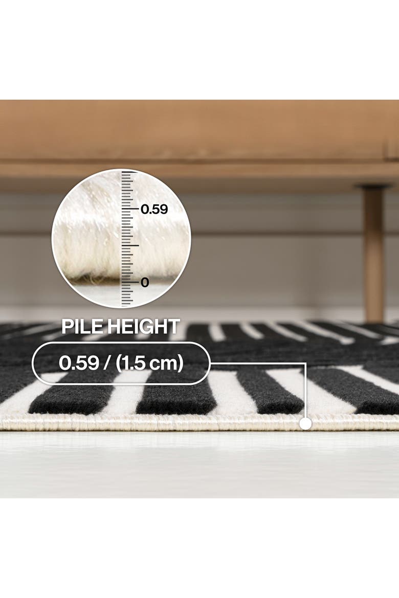Hallie High-Low Minimalist Curve Geometric Indoor/Outdoor Area Rug, Alternate, color, Black/White