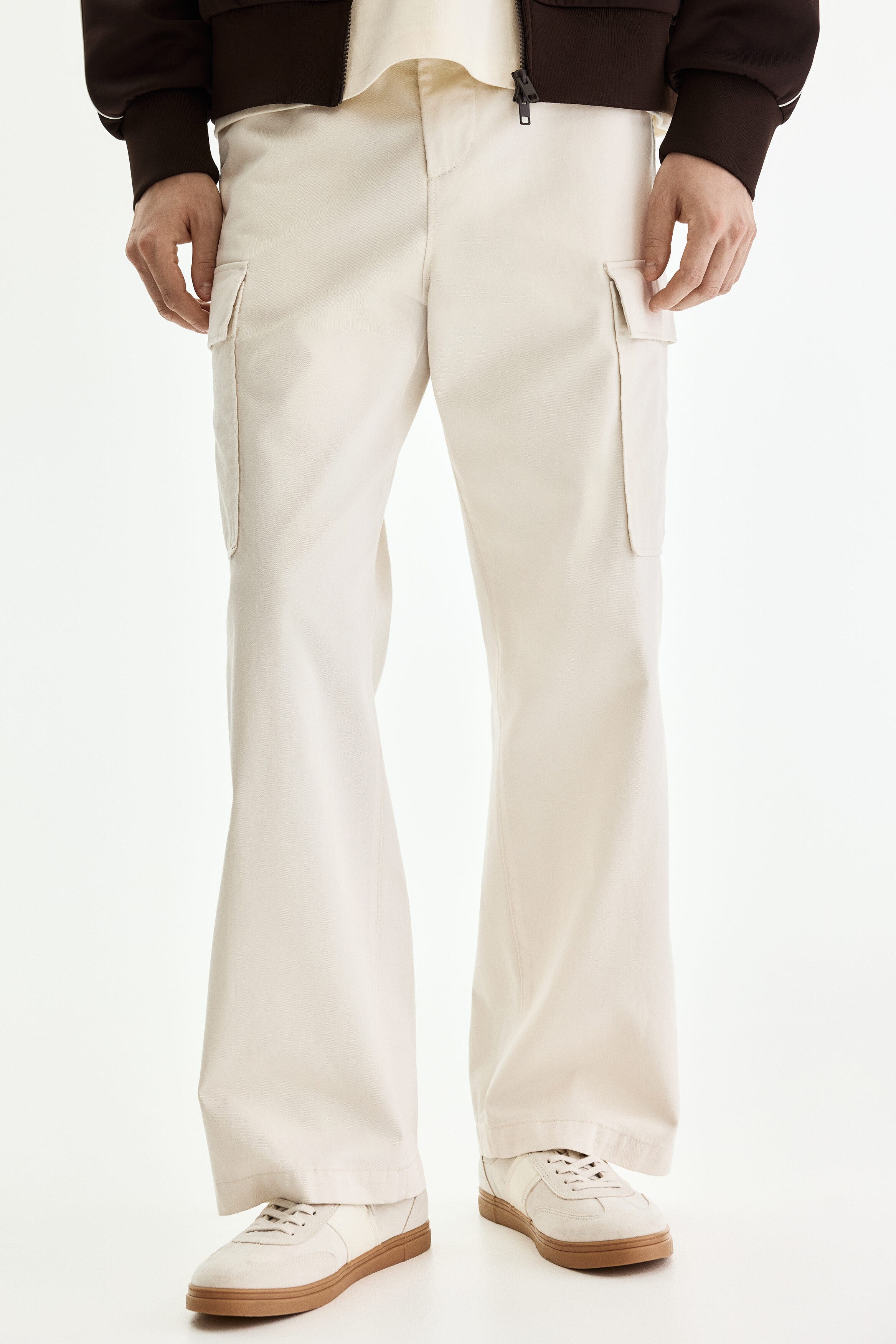 Relaxed-fit cotton cargo pants - image 4