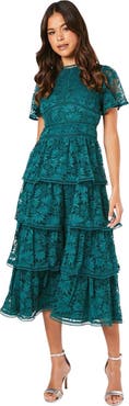 Coast Petite Tiered Lace Dress