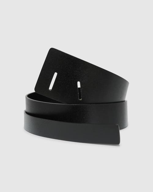 Belle & Bloom Make It To Me Belt In Black