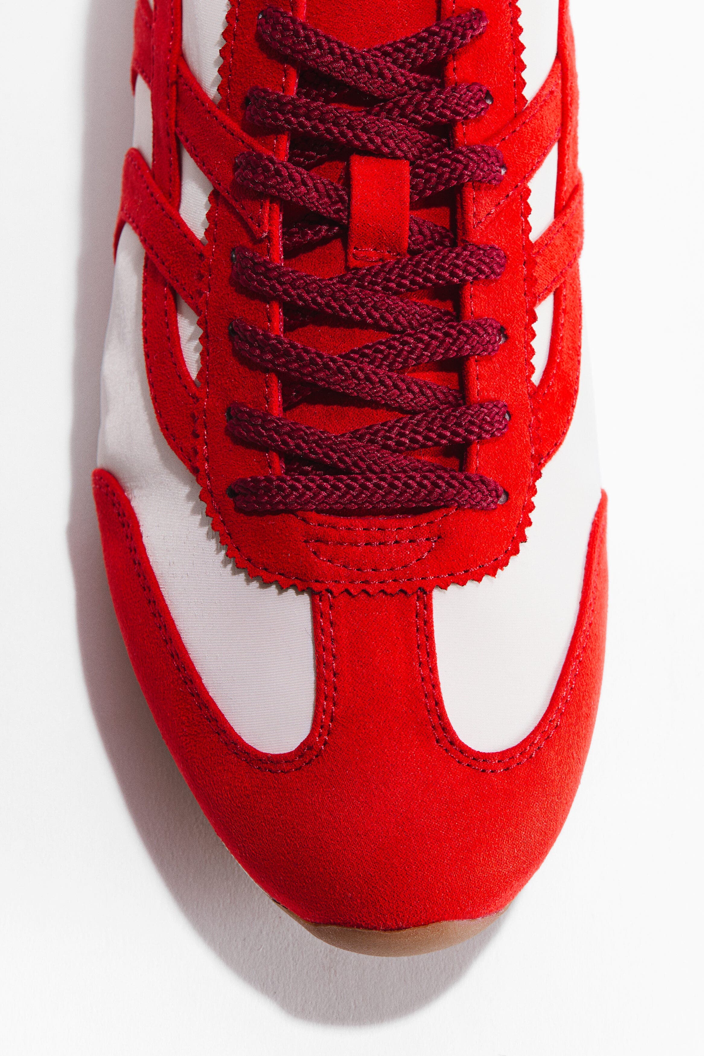 Sneakers, Alternate, color, Bright red/white
