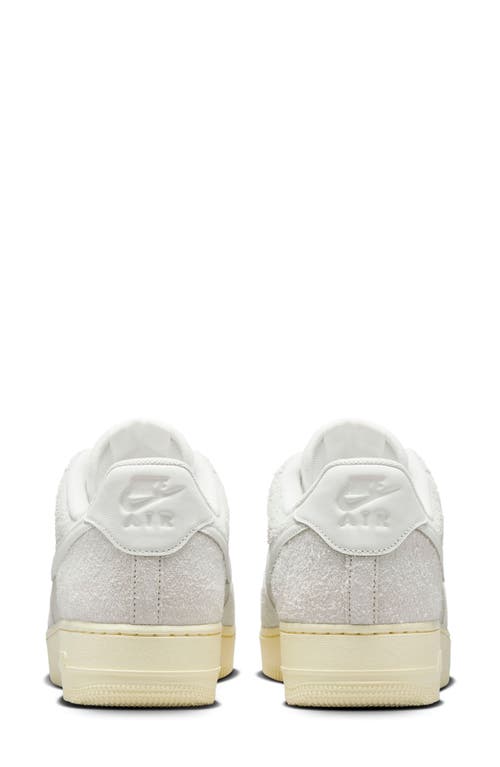 Nike Air Force 1 '07 Lv8 Basketball Sneaker