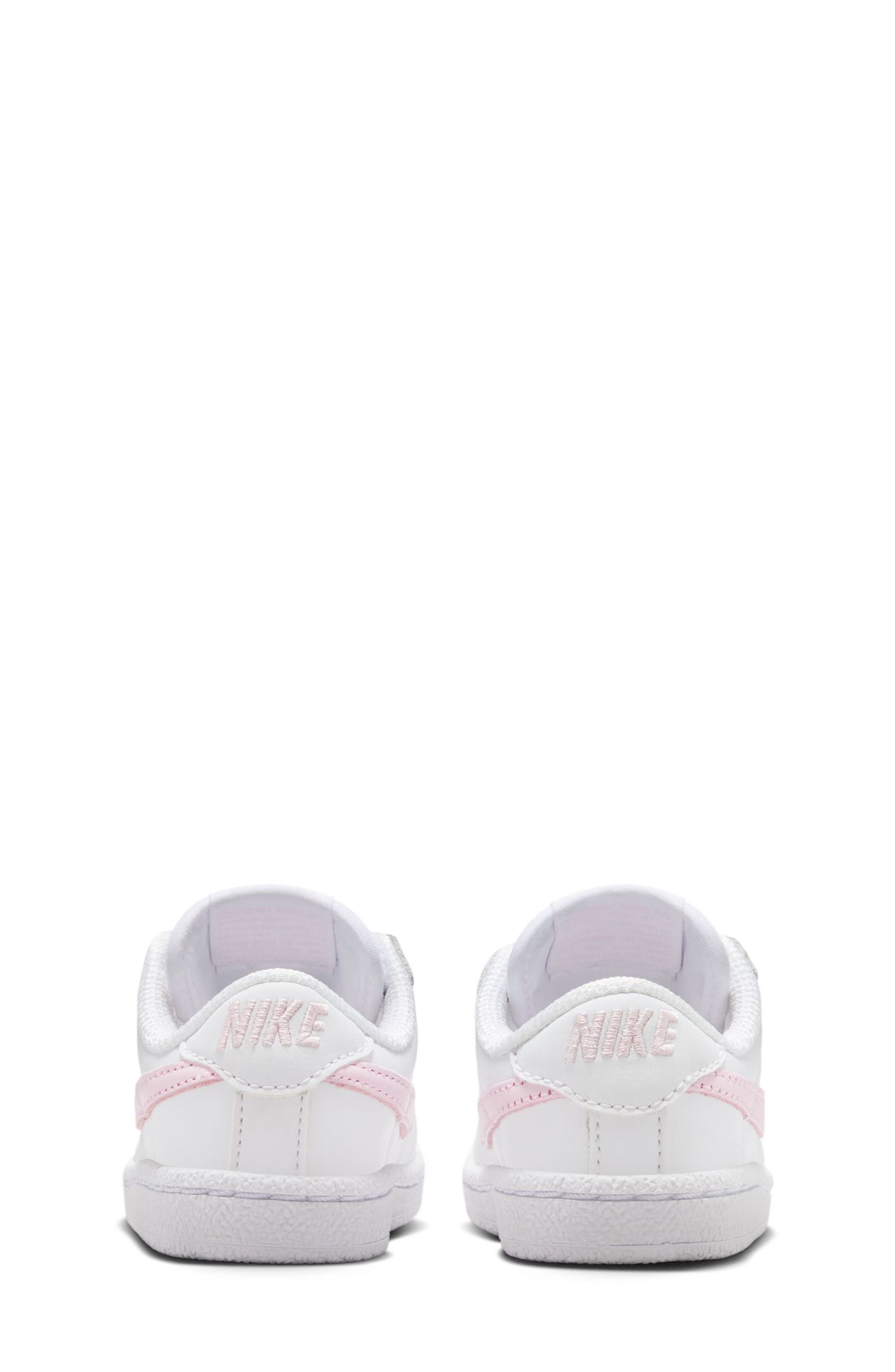 Nike Kids' Tennis Classic Sneaker, Alternate, color, White/ Pink Foam