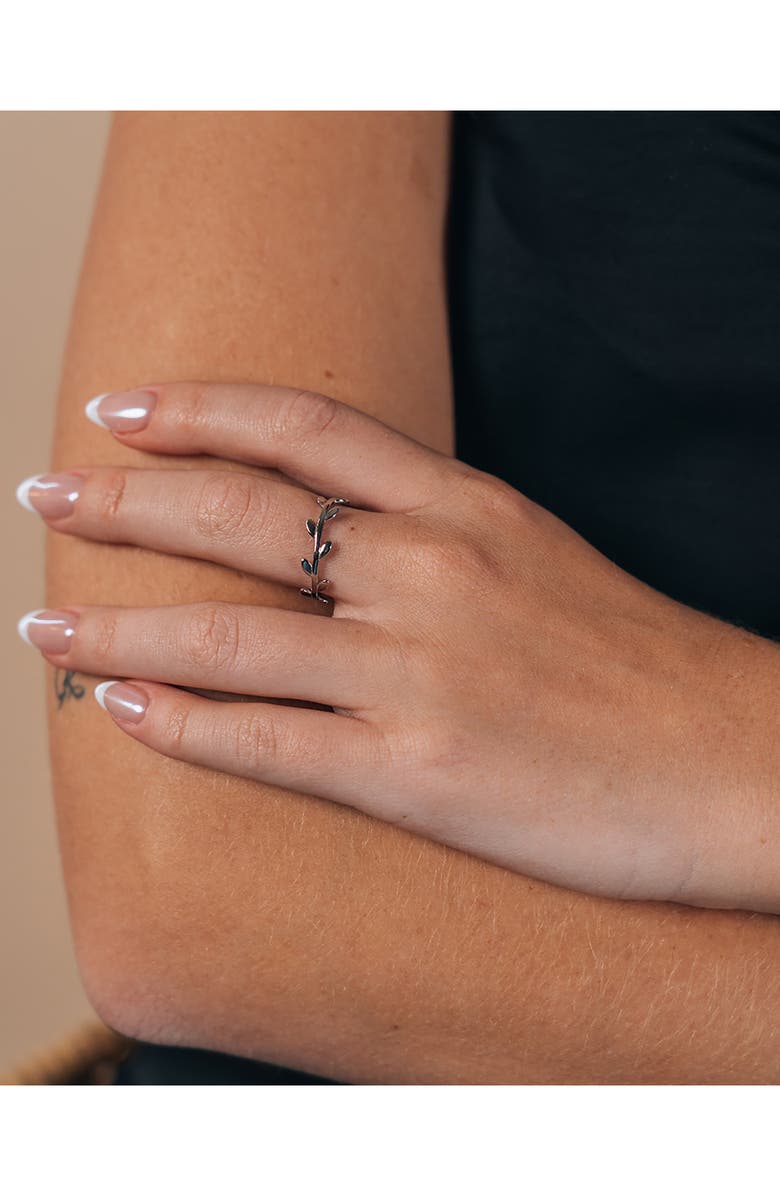 Sterling Forever Liana Leaf Band Ring, Alternate, color,