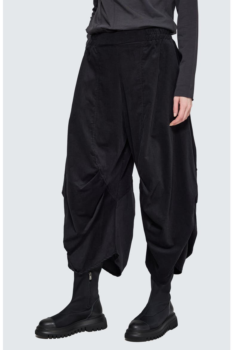 Noira Pleated Balloon Pants, Main, color, Black
