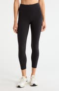 On 7/8 Performance Tights