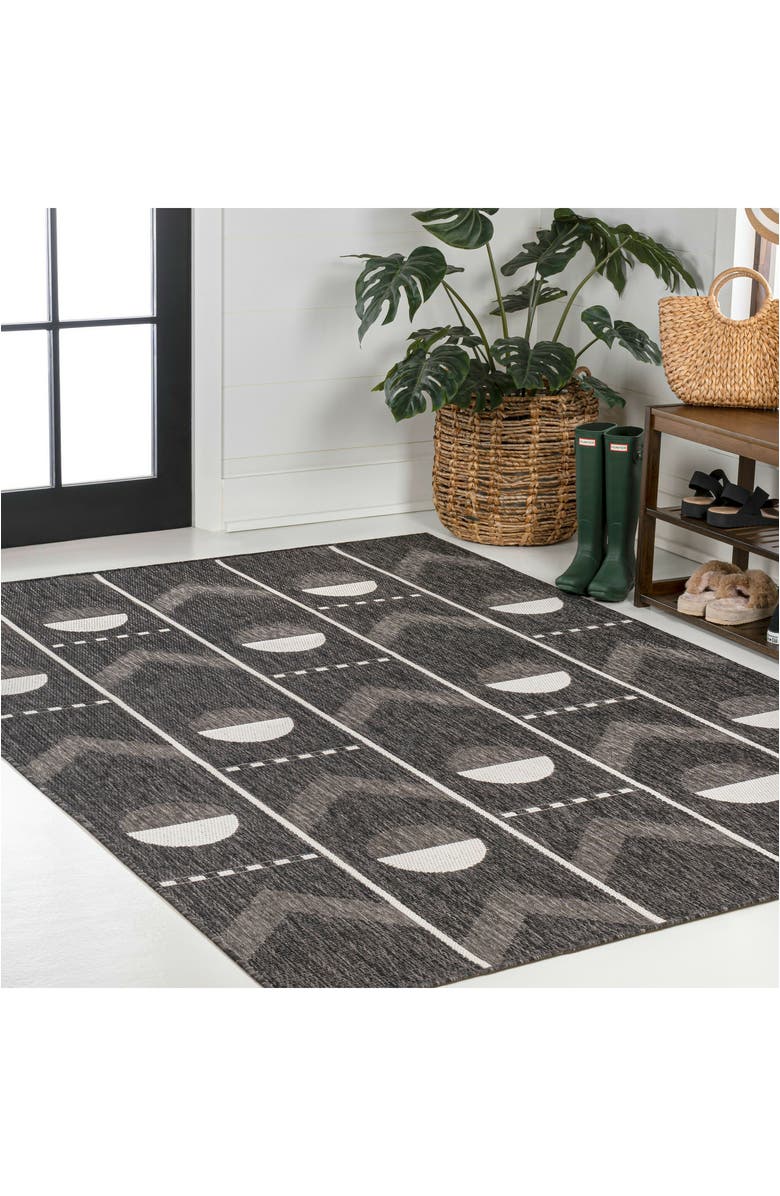 JONATHAN Y Soren Modern Geometri Indoor/Outdoor Area Rug, Alternate, color, Black/Cream