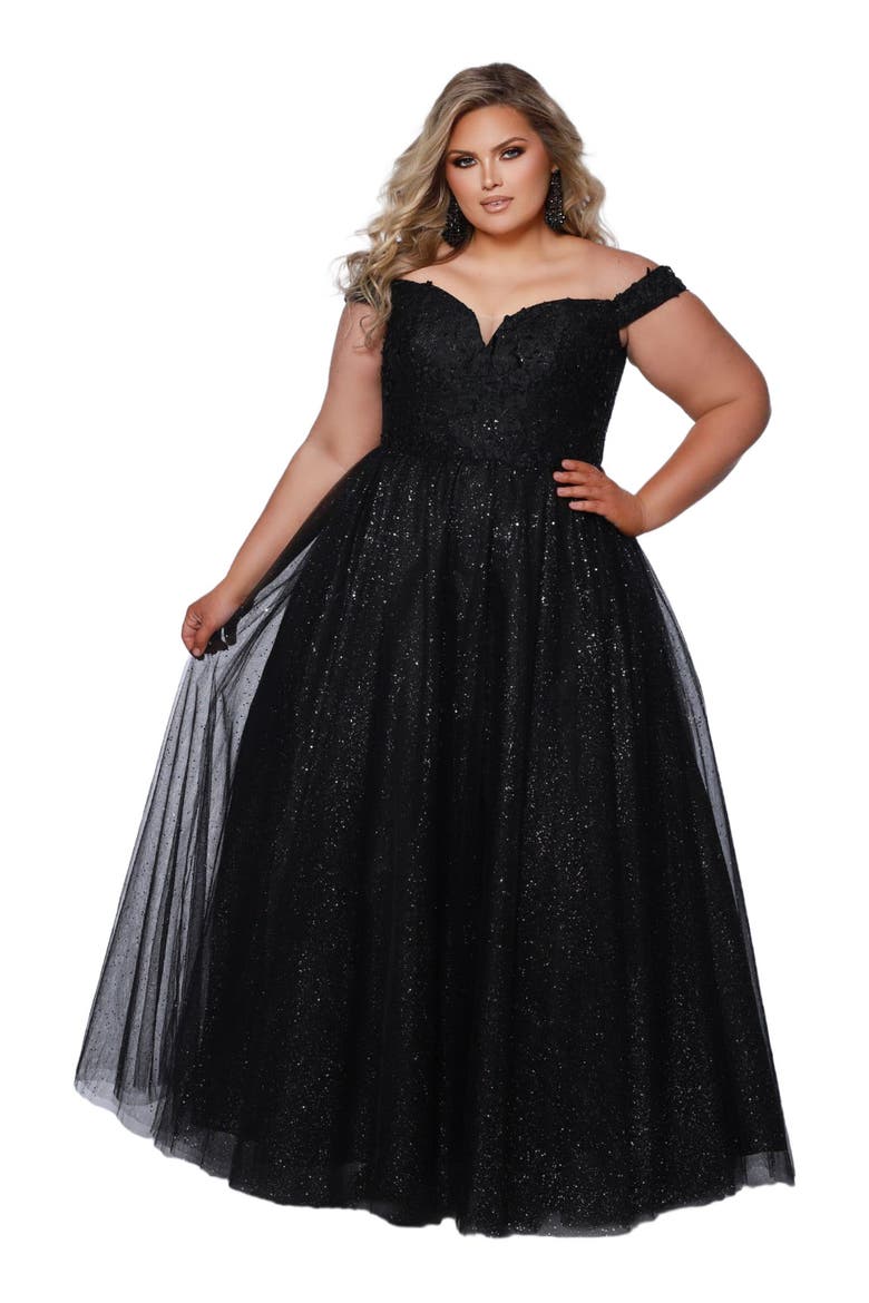 Off the Shoulder V-Neckline Plus Size Ballgown, Alternate, color, Onyx