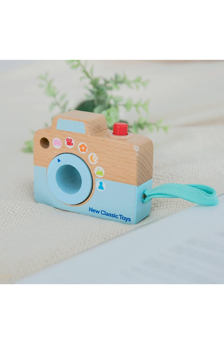 NEW CLASSIC TOYS Wooden Camera, Alternate, color, Multi