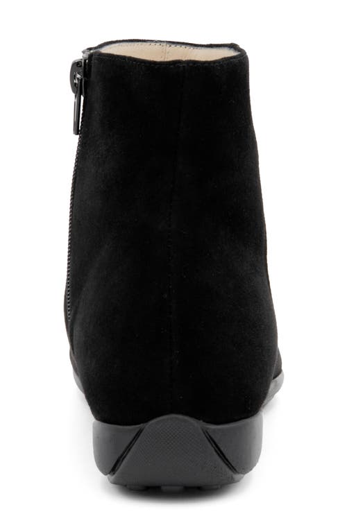 Amalfi By Rangoni Jade Bootie In Black