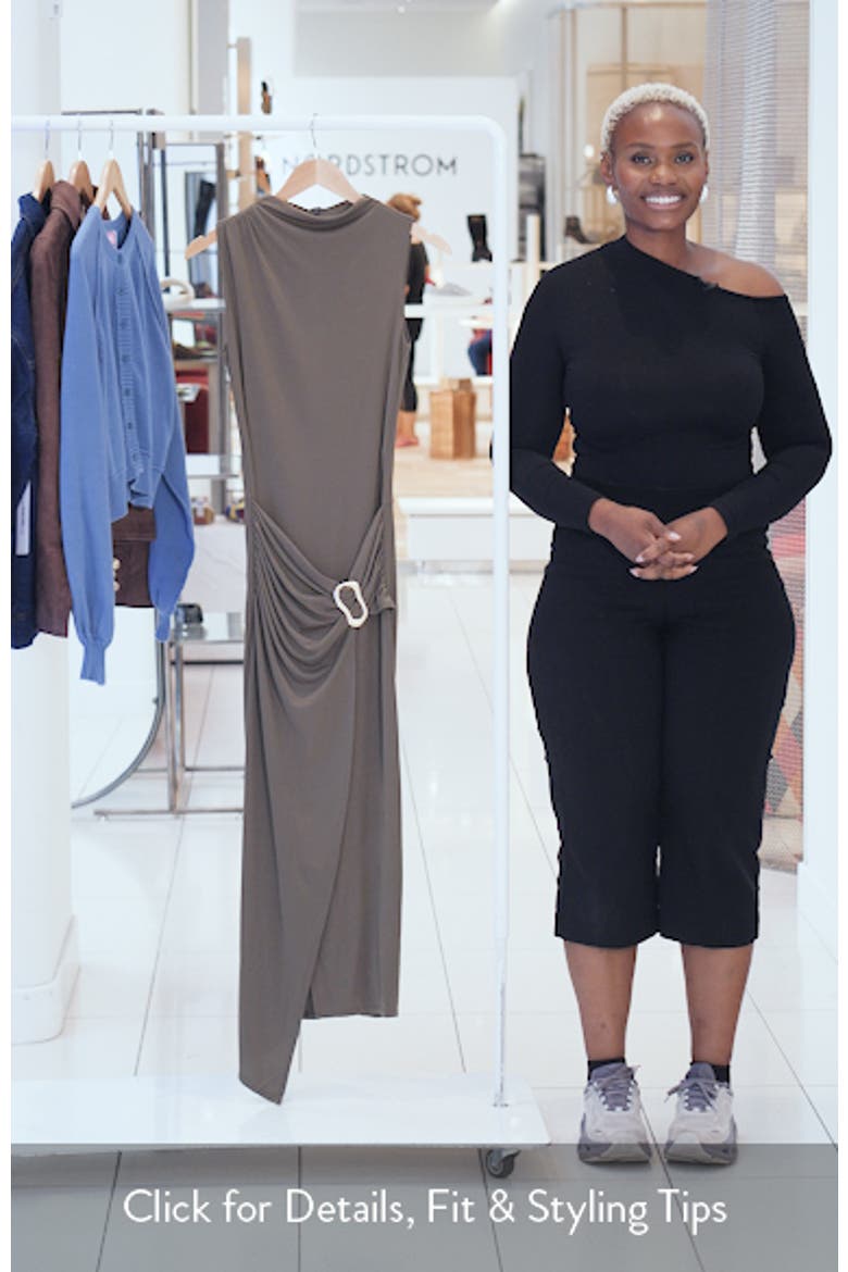 Hardware Detail Sleeveless Body-Con Dress video