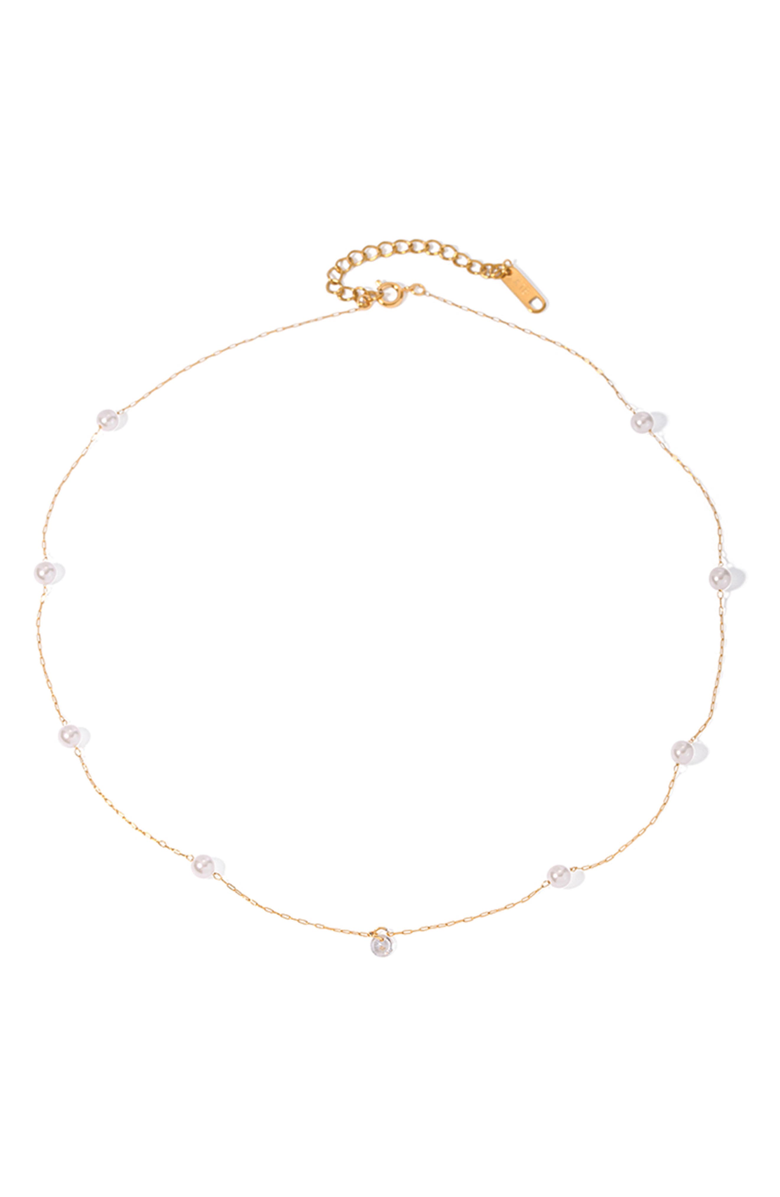 Dainty Imitation Pearl Necklace