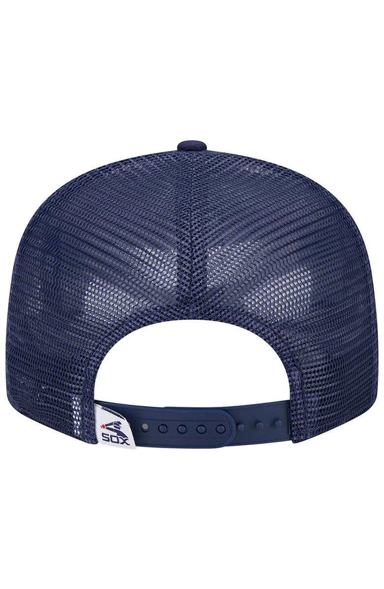 New Era Men's New Era Navy Chicago White Sox Cooperstown Collection Team Color Trucker 9FIFTY Snapback Hat, Alternate, color, Navy