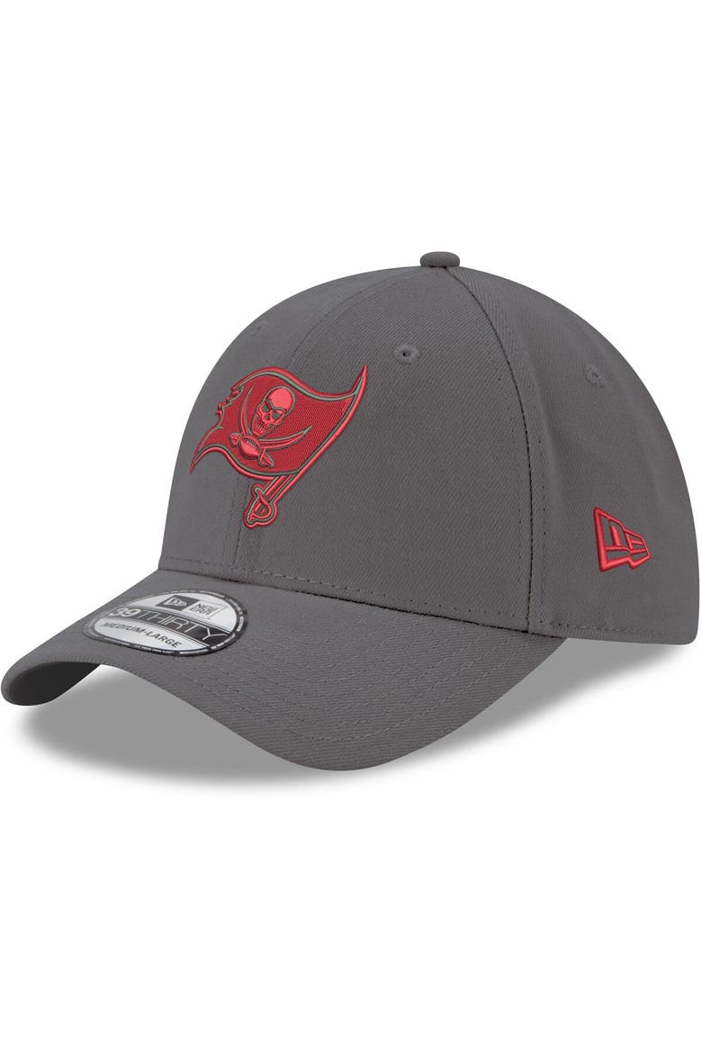 Men's New Era Graphite Tampa Bay Buccaneers Primary Logo Storm 39THIRTY Flex Hat, Main, color, Graphite