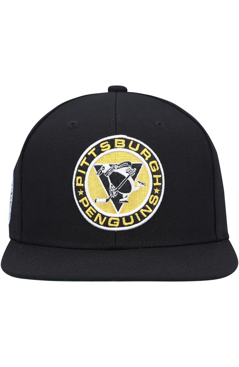 Mitchell & Ness Men's Mitchell & Ness Black Pittsburgh Penguins Alternate Flip Snapback Hat, Alternate, color, 