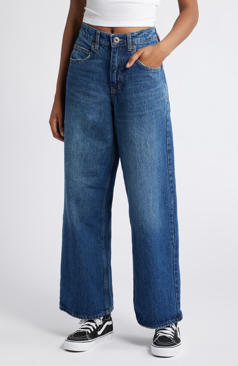 BDG Urban Outfitters Jaya Low Rise Wide Leg Jeans, Main, color,