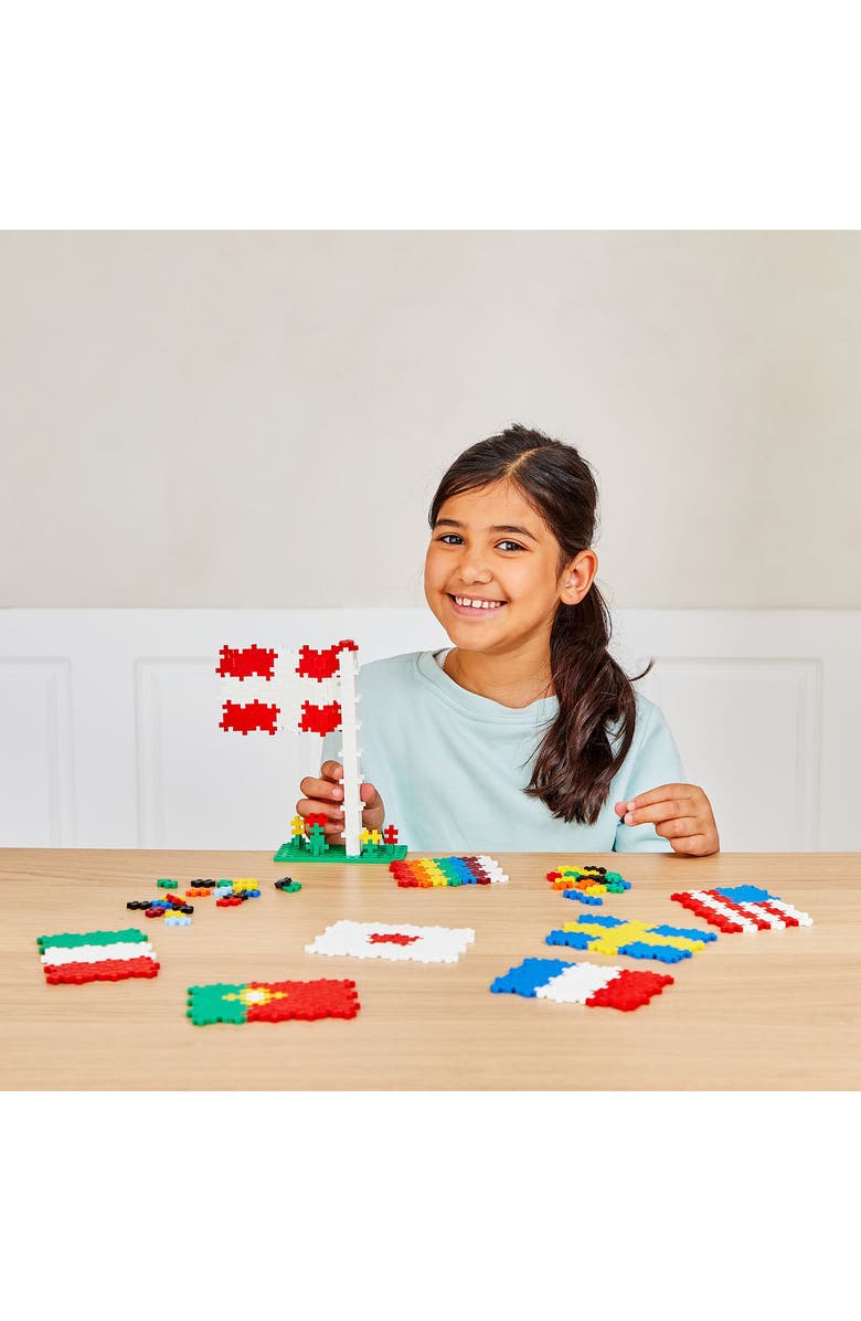 Plus-Plus USA 500-Piece Learn to Build Flags Playset, Alternate, color, Multi-Color/ Mix