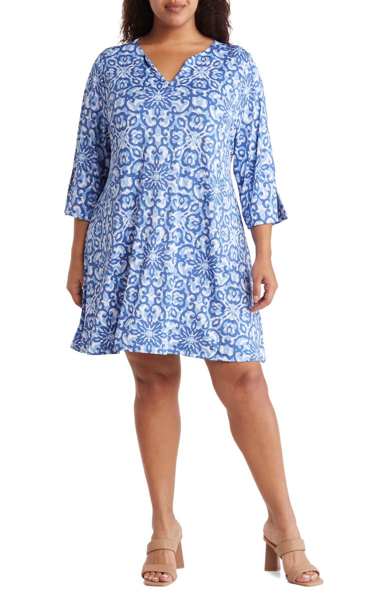 RUBY RD Novelty Medallion Top, Main, color,