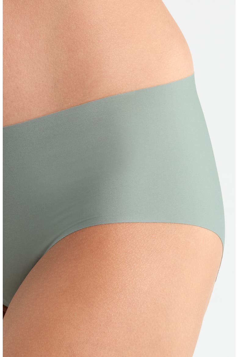 Invisible Edge Hipster Briefs, Alternate, color, GREEN WREATH
