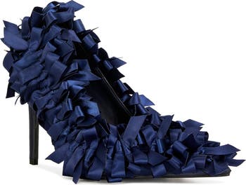 Lylio Bow Pump
