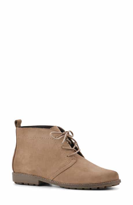 White Mountain Footwear Auburn Suede Bootie