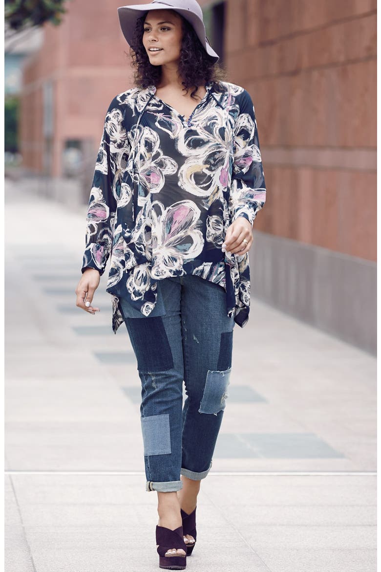 Pintuck Handkerchief Hem Top, Alternate, color, PEACOAT/ INKY GARDEN
