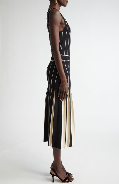 St John Bi-tonal Short Row Pleated Knit Dress In Black/willow