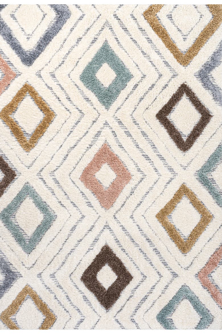 Amira Diamond  High-Low Area Rug, Main, color, Multi/Cream
