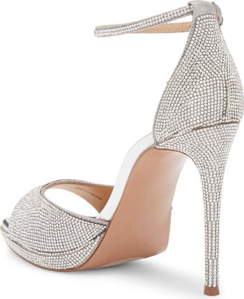【STEVE MADDEN】WILEY シルバー ライン ストーン サンダル Steve Madden Wiley Ankle Strap Sandal (Women) | Nordstromrack