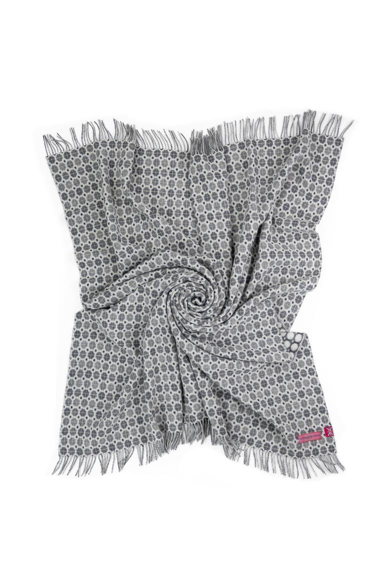 Southampton Home Merino Wool Medallion, Alternate, color, Grey