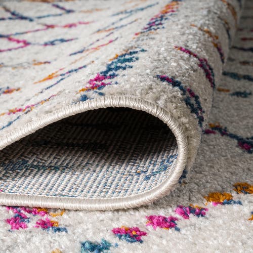 Jonathan Y Moroccan Hype Boho Vintage Diamond Area Rug In Cream/multi