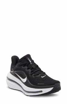 Air Winflo 12 Running Shoe